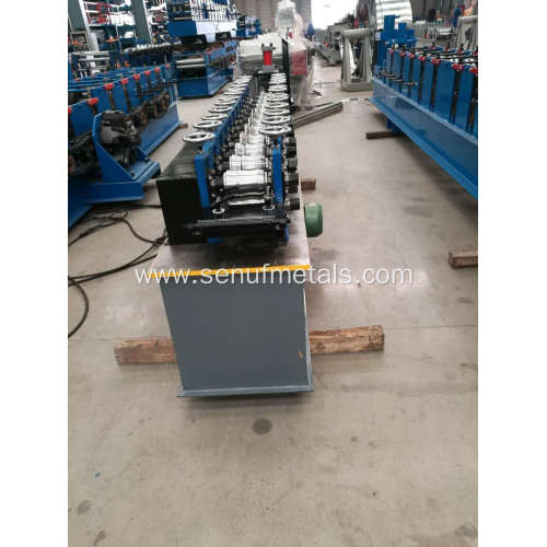 Steel tile roller shutter door slat making machine